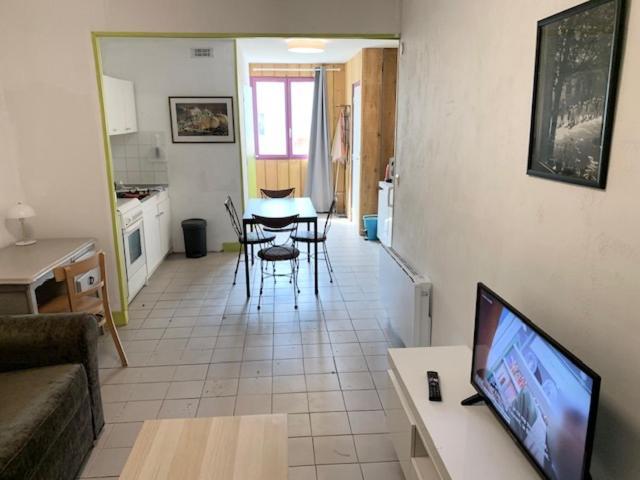Le Depot Studio Du Petit Port Champvert Extérieur photo